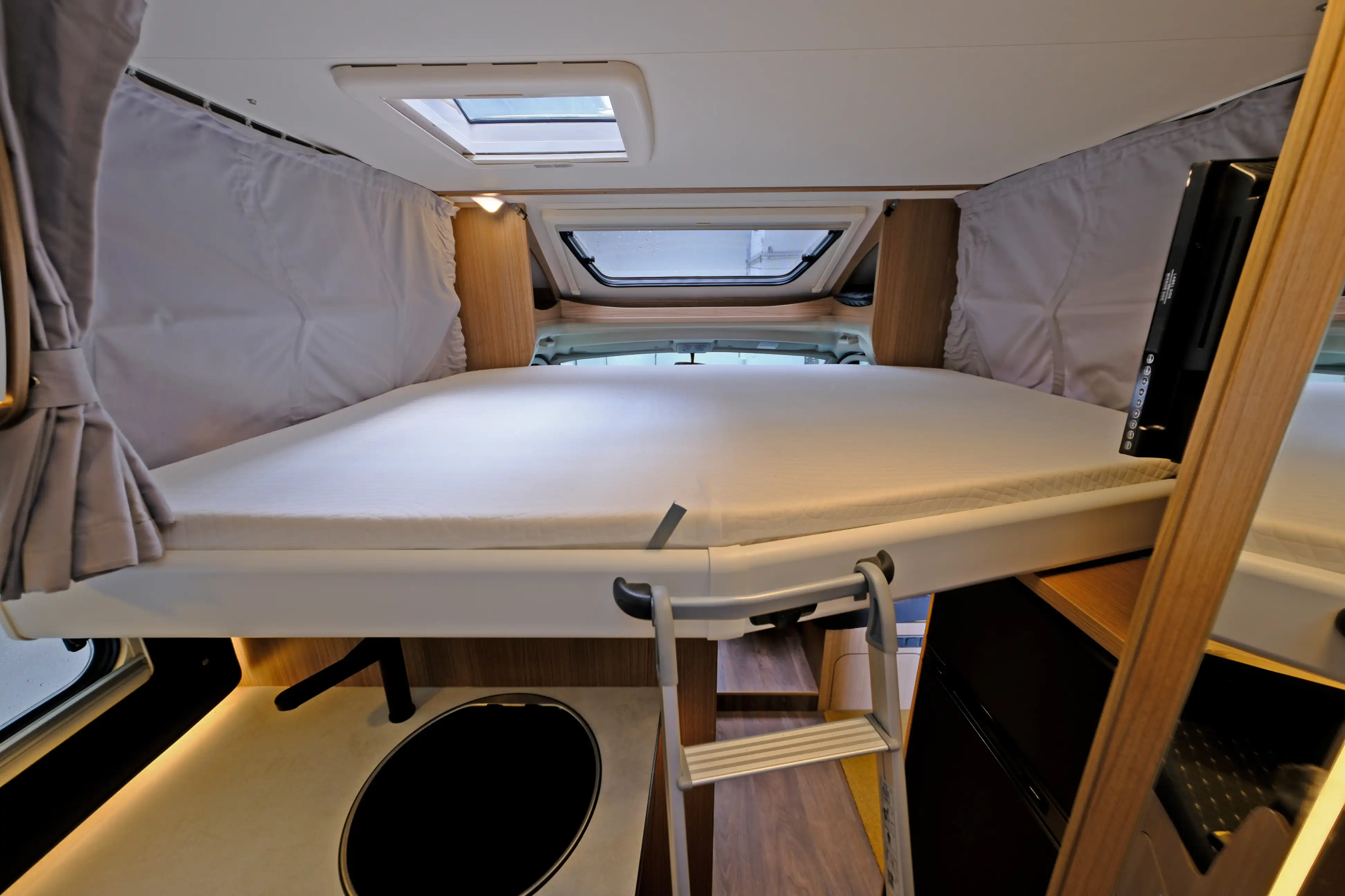 CARADO T 338 Edition15
